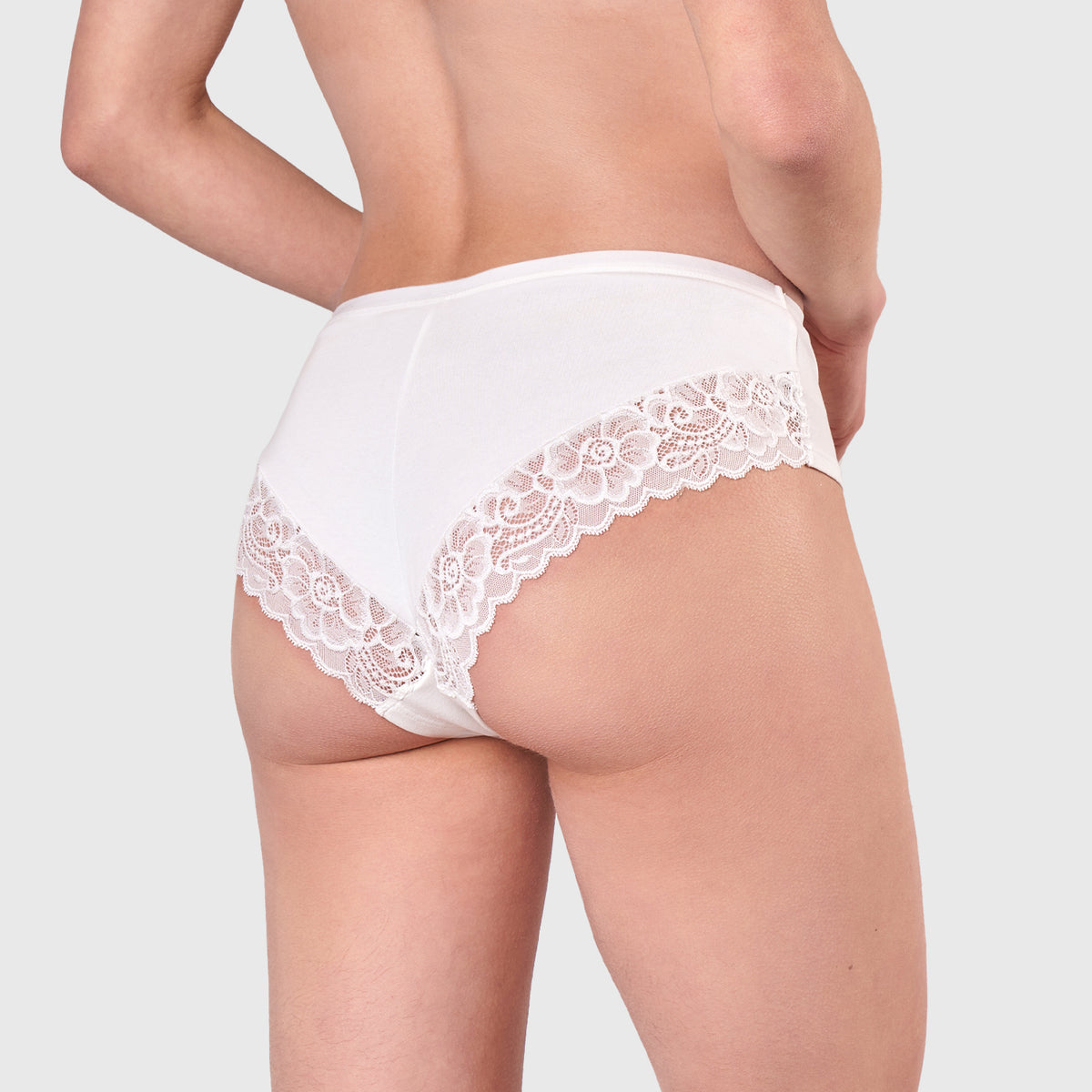 TRI-PACK BOYSHORT COTTON LYCRA/LACE 20586
